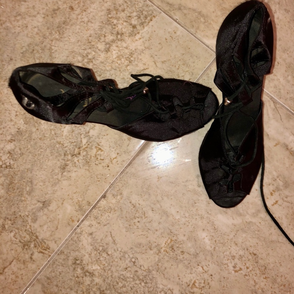 Burju Authentic Ballroom/Salsa dancing shoes